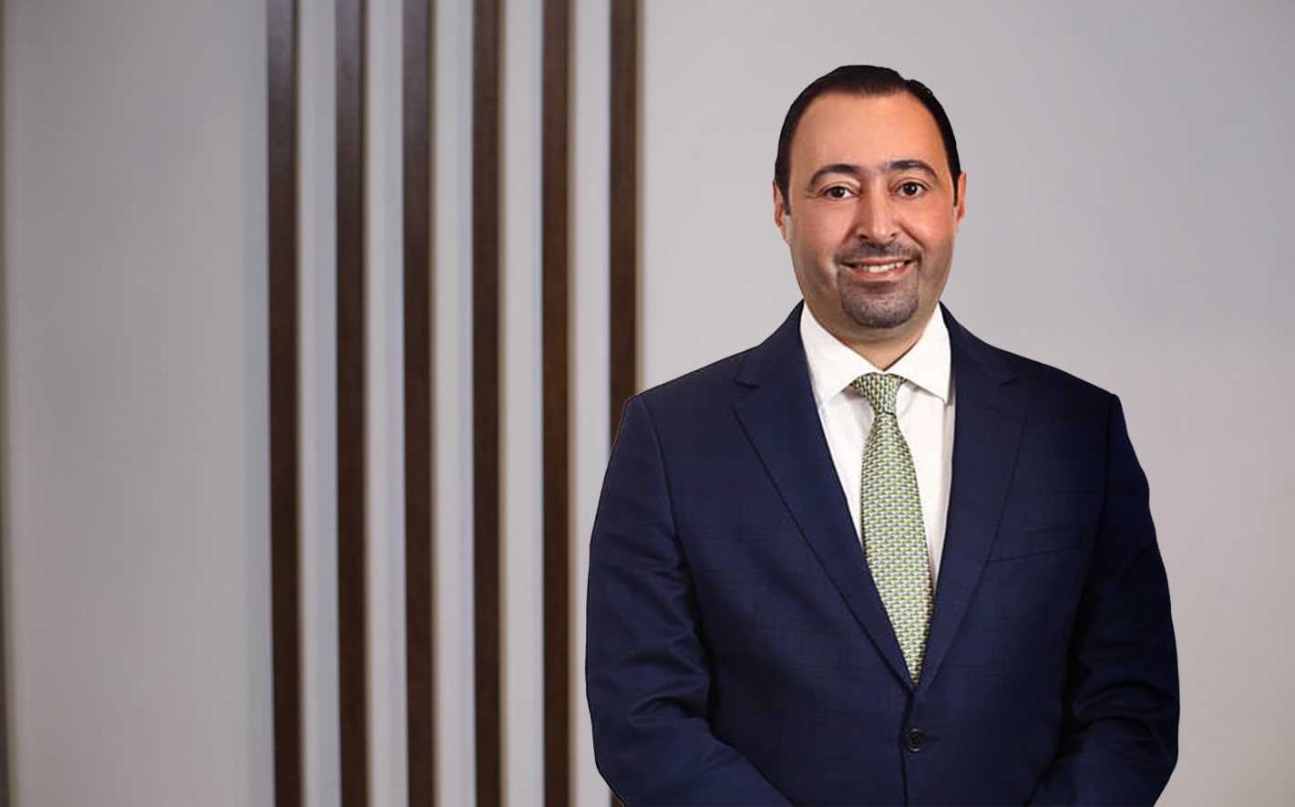 السيد طارق الحوراني 