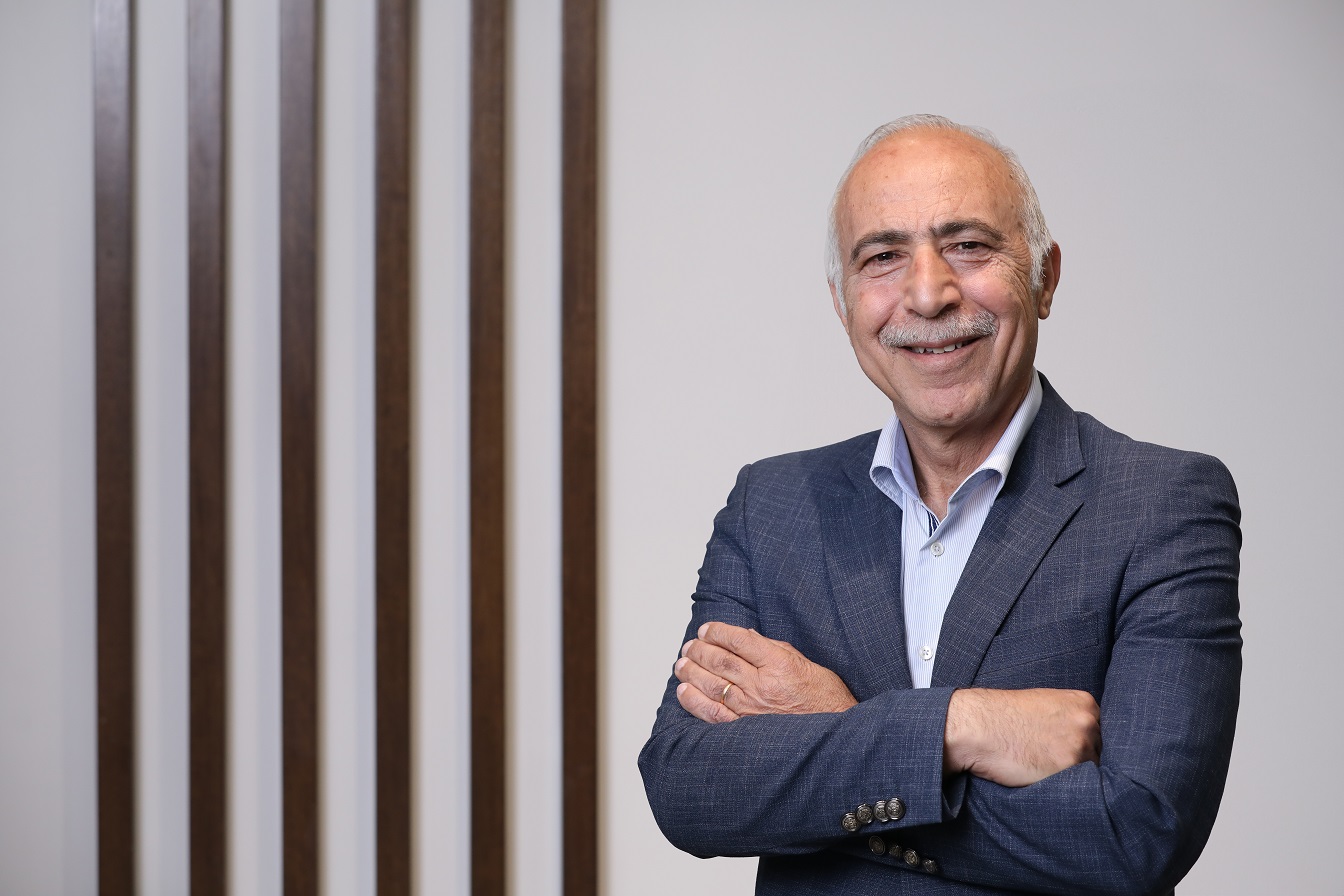 السيد ناصر عمد 