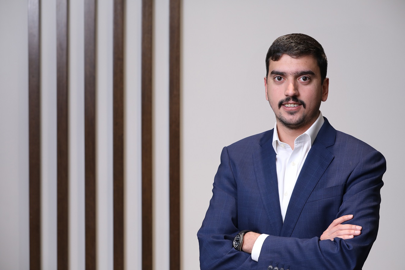 السيد مصطفى هزّاع 